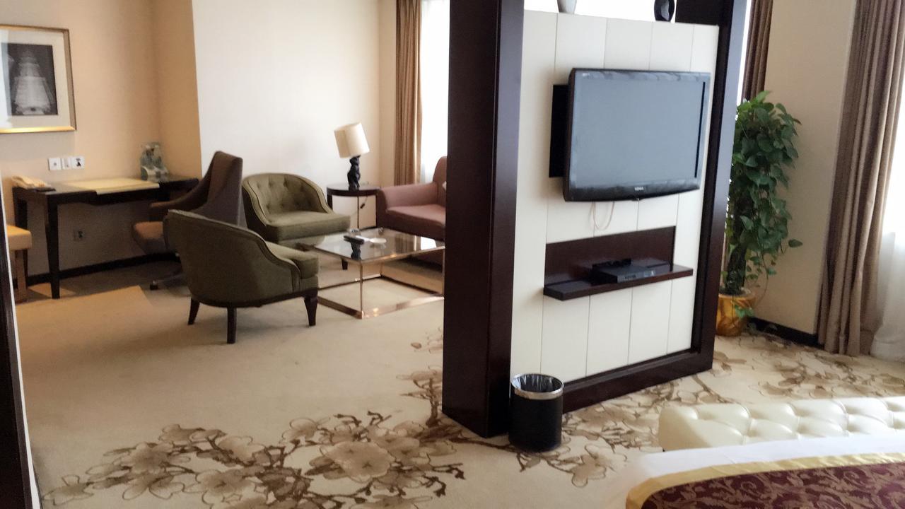 Chunjiang Lushan Hotel Shenzhen Zewnętrze zdjęcie